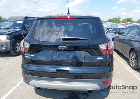 2017 Ford Escape Se из США, поврежденный, VIN 1FMCU0GD3HUD51270